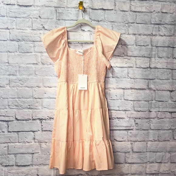 Andree by Unit Ruffle Dress - Picture 2 of 5